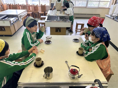 1db306fa-ef66-4812-8123-2c7f28742589