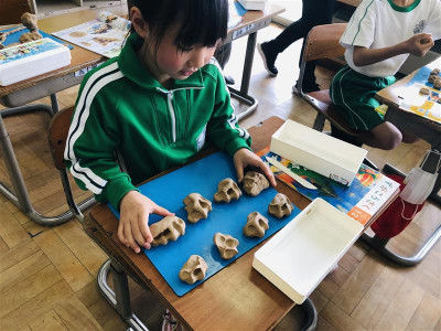 d23e9571-8abf-413a-a87b-24ecf1f34865