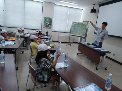 d90a62c9-bc9b-413f-8f73-42aa8b1e4450