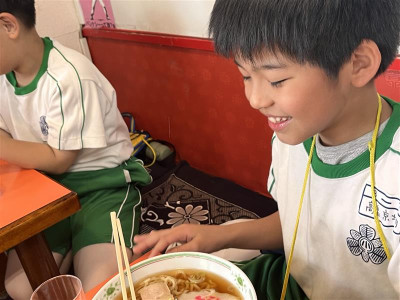 011f0957-c6b7-4cb7-b03d-e694137a9846