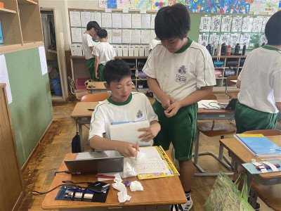 6acf03e4-b82e-4a0c-9b8e-75394d3c79bc