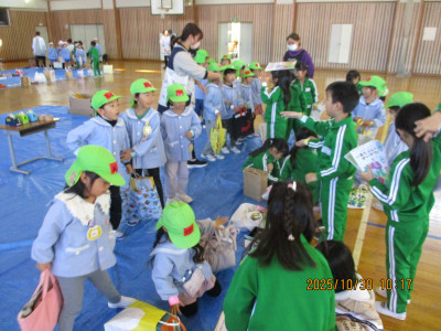 1030　園小交流 (4)