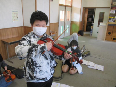 e2b461b9-763b-487a-b027-14e9f2a245db