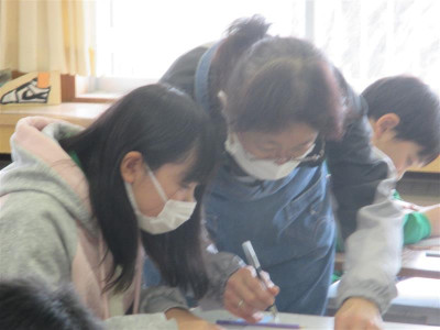 511e56ed-6856-4fcf-b705-89d978cc8fe4