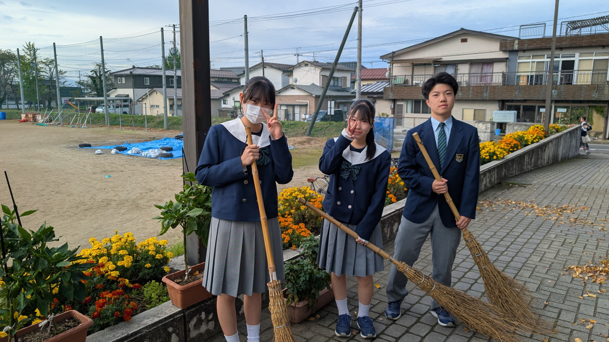 PXL_20251015_225843260.MP