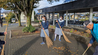 PXL_20251027_225937843