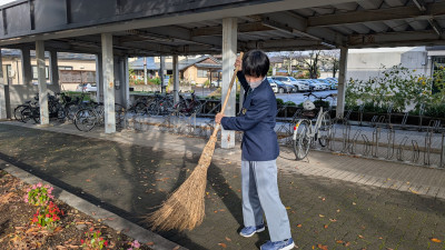 PXL_20251027_225944823