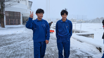 PXL_20251203_224528508