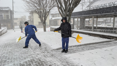 PXL_20251211_223756828