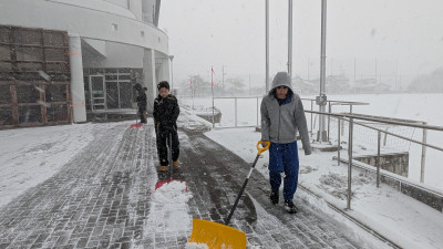 PXL_20251211_223824551