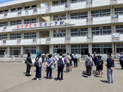 09EBB8C5DDFAD7D820E9881F14A1619CCE32D424