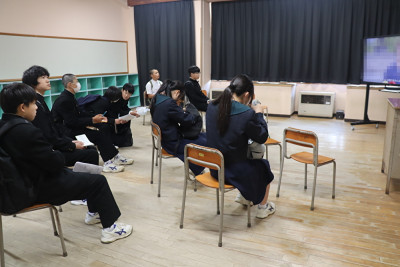 tDEXOio8OdFUmiC1748498350_1748498369