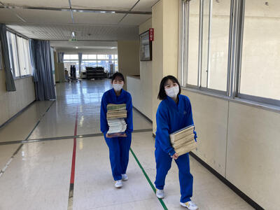 図書館引っ越し４